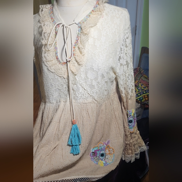 BOHO Chic Embellished Lace Top by Beatnik Philosophy - Picture 4 of 6